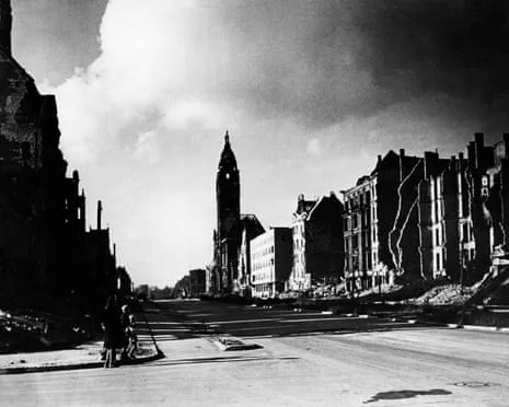 The Betrayal Circle: A Propulsive Story of German Resistance