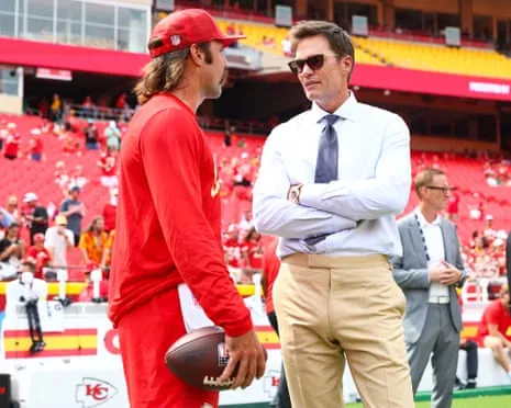 Tom Brady ignites social media outrage as showing up in Raiders sideline box