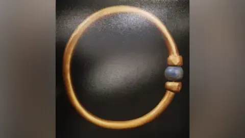 Egyptian Officials State Ancient Bracelet Was Taken and Melted Down